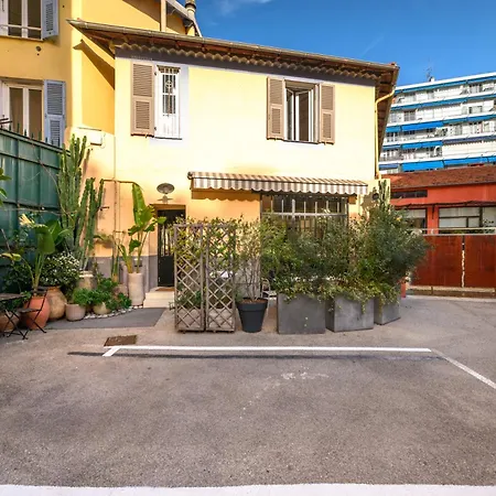 Vakantiehuis Maison - 300m - Parking Nice
